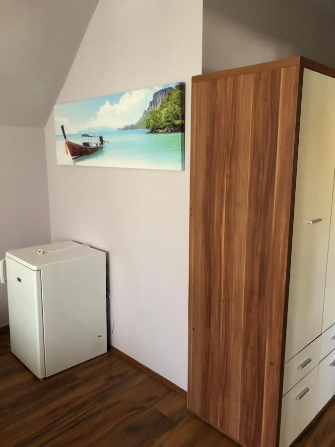 Kiscsere Vendeghaz Kallosemjen Exteriér fotografie